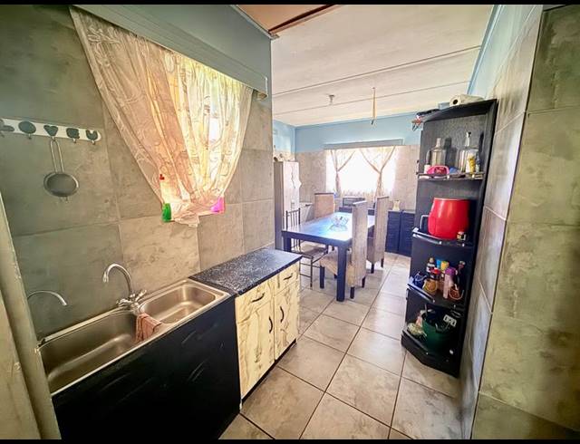 3 BEDROOM HOUSE FOR SALE IN VANDERBIJLPARK CW 6